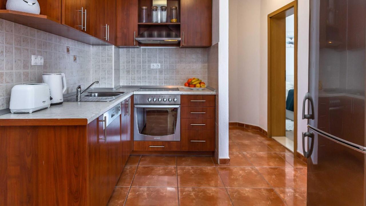 Apartments Lana Makarska Eksteriør billede